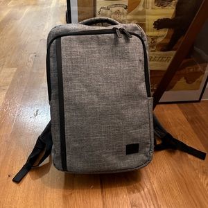 Herschel Tech Daypack